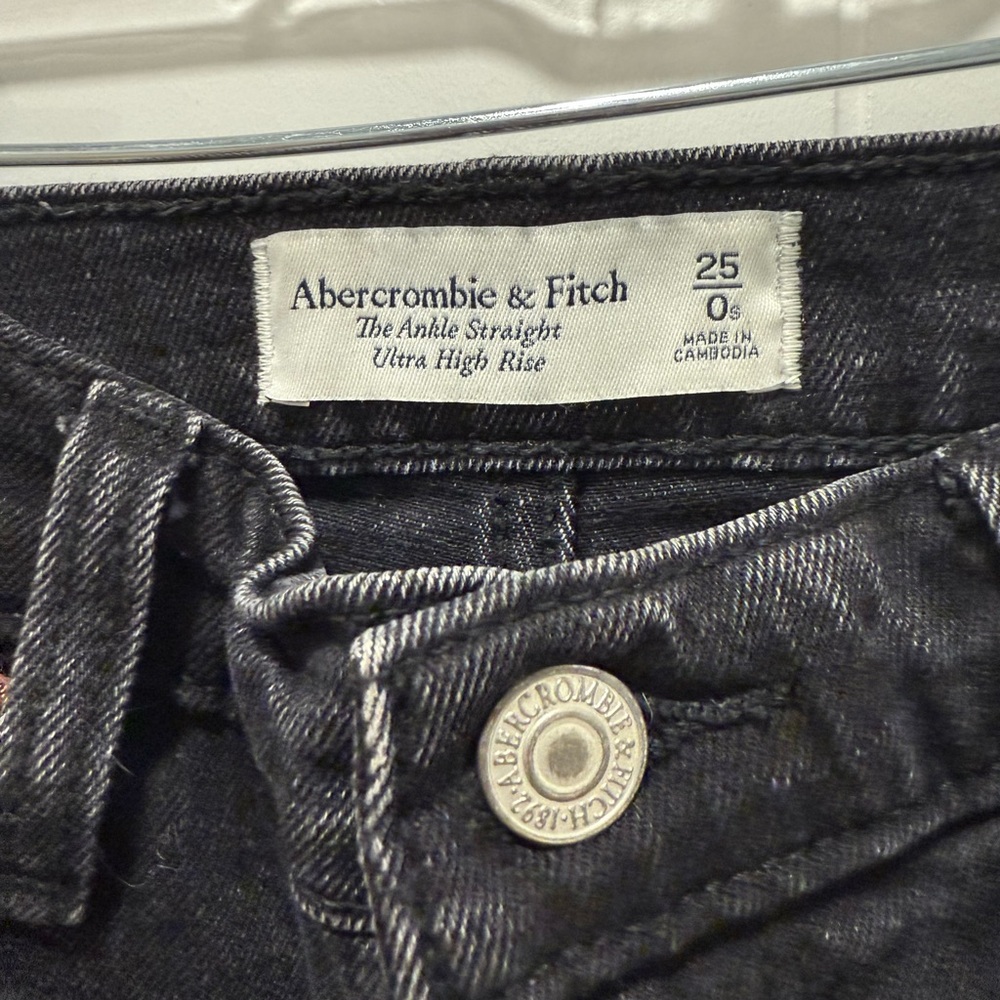 Distressed black wash